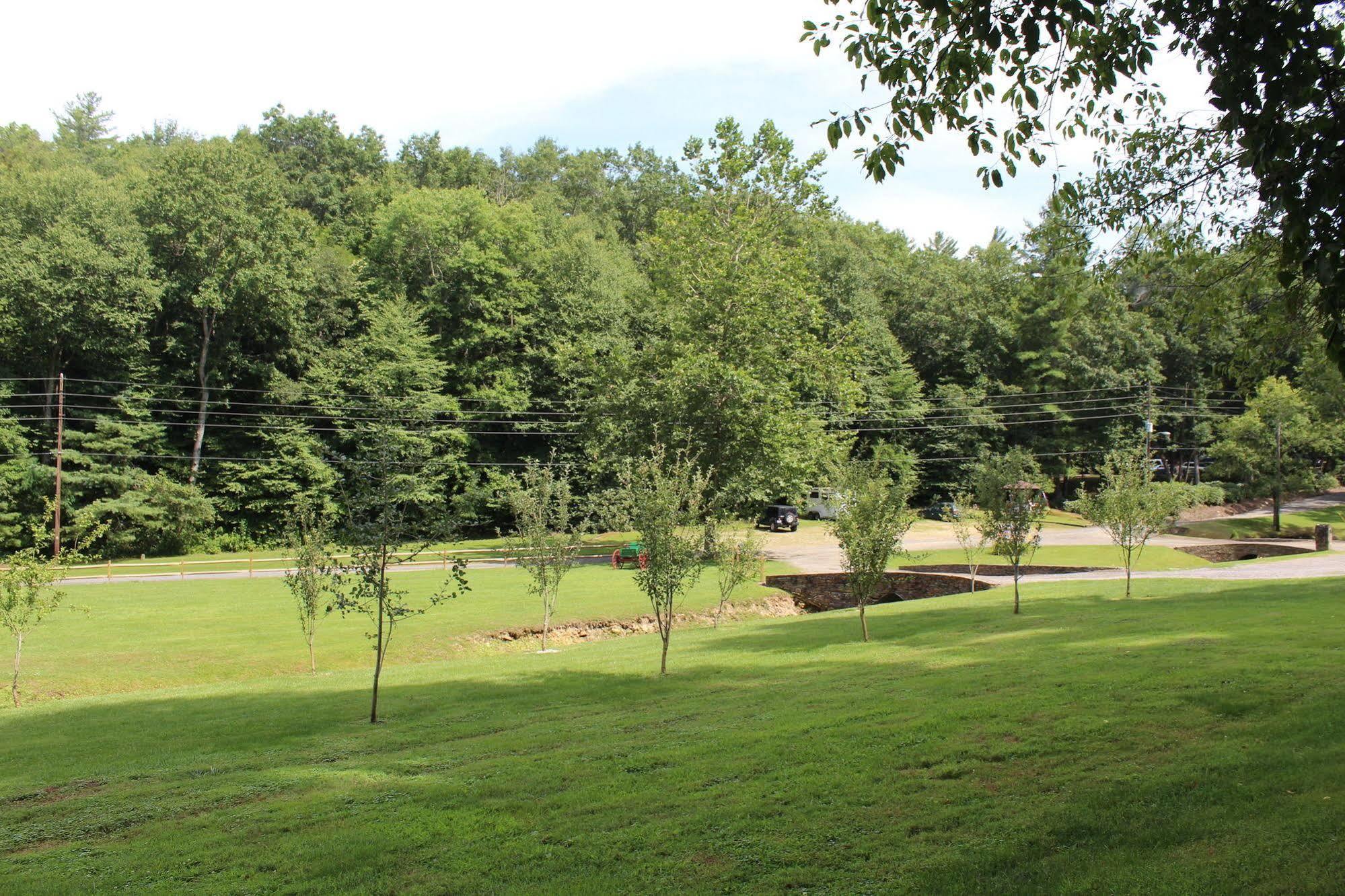Springmaid Mountain Villa Spruce Pine ภายนอก รูปภาพ